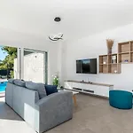 Katrya Luxury ヴォディツェ