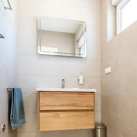 Katrya Luxury Apartment