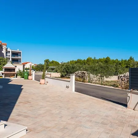 Katrya Luxury * וודיצה